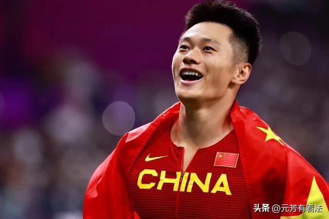 她是新中国首位女飞人，曾15次打破全国纪录，周总理亲自为她掐表（李丰）