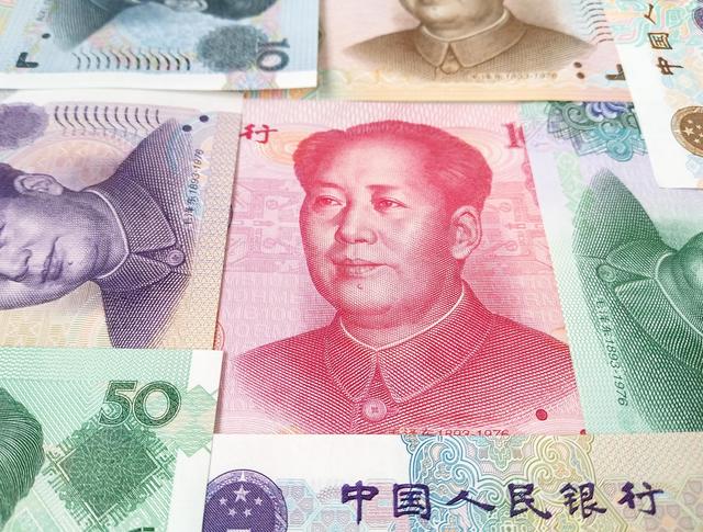 俄罗斯央行：人民币在俄外汇交易份额创新高，美元欧元等“有毒货币”份额下降（交易所交易货币资讯）