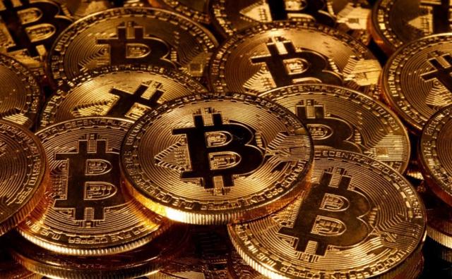 在市场动荡中，比特币跌破6.7万美元，动摇了加密货币的信心（aptos货币资讯）