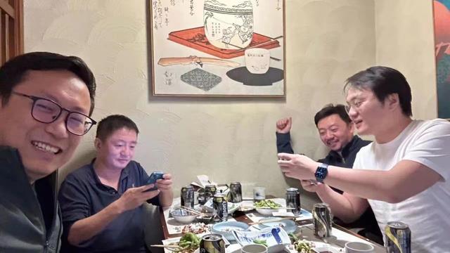 独家｜源码、真格确定入局，王慧文的“中国版OpenAI”被抢疯了（戴雨森货币资讯）